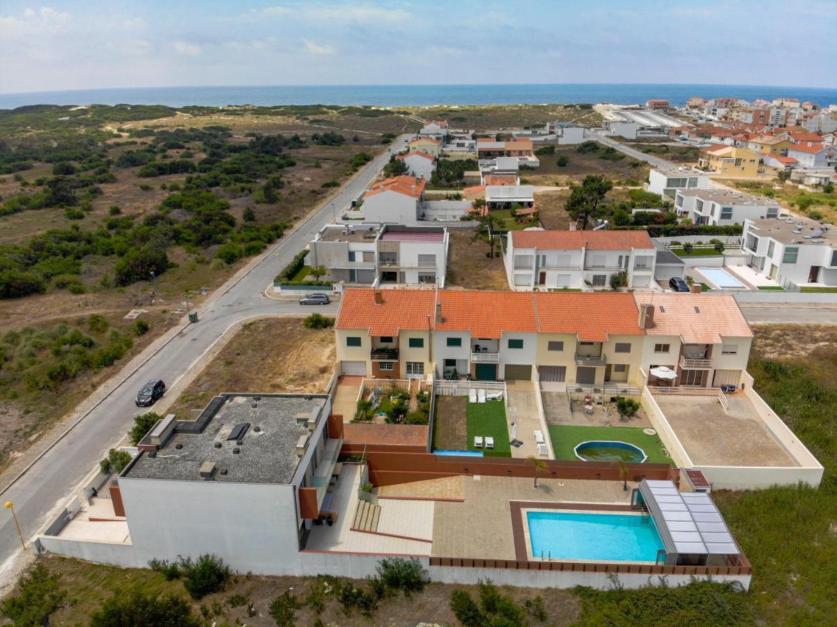 O Cantinho Entre A Ria E O Mar - With Hot Water Pool All Year Round トレイラ エクステリア 写真